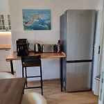 Apartment Tante Emma Dubai *