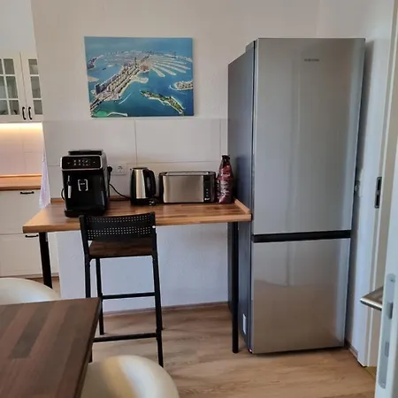 Apartment Tante Emma Dubai *